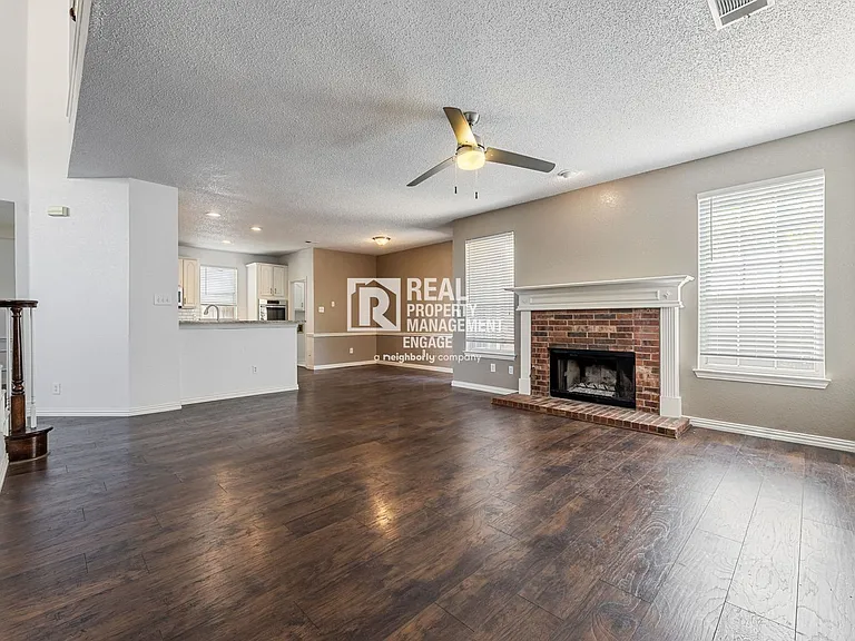 8817 Pocono Dr — Photo 22
