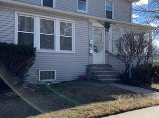 512 N Mill St, Plymouth, MI 48170