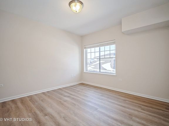 4th image of 2220 Founders Dr APT 103
