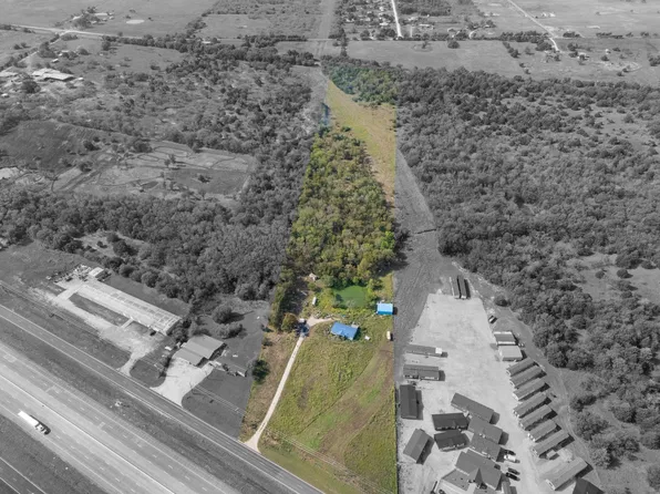 5678 S Interstate Highway 45 W #S, Corsicana, TX 75109