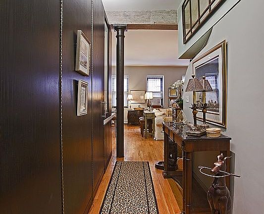 5th image of 454 W 46th St #1E-S