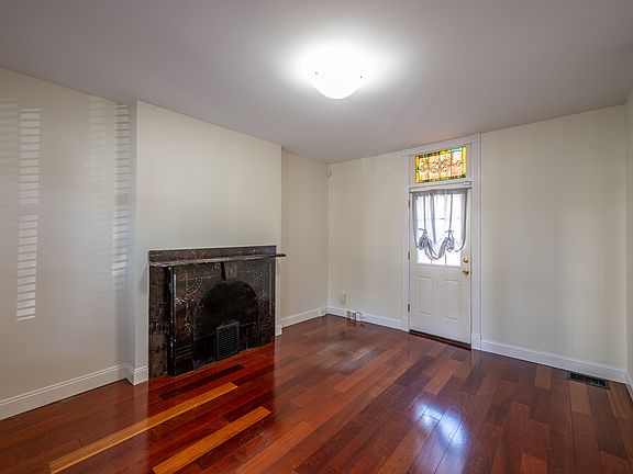 3rd image of 123 S Pitt St