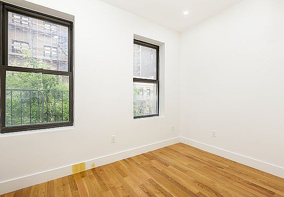 3rd image of 208 W 88th St #5D