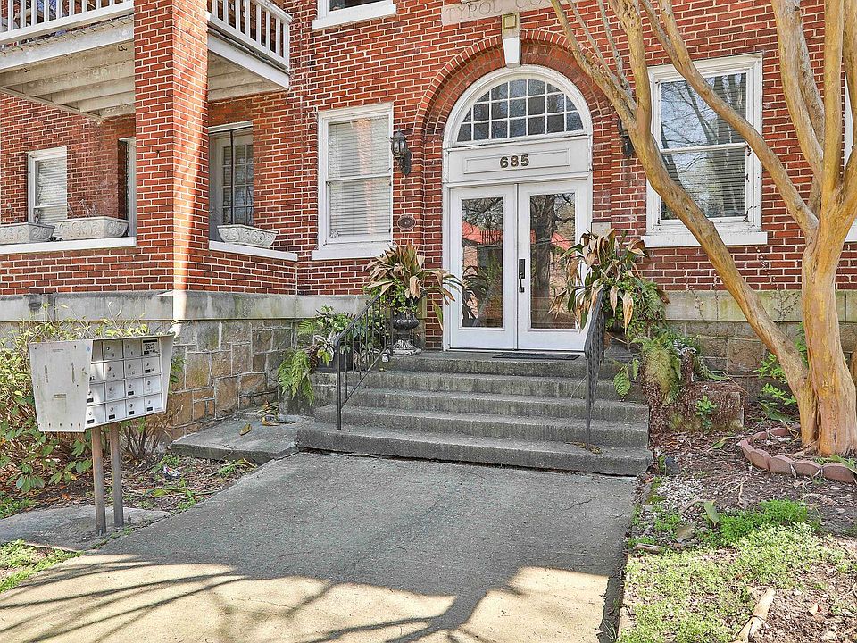 1st image of 685 Argonne Ave NE APT 14