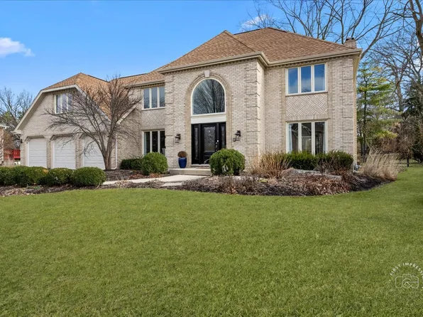 1617 Imperial Cir, Naperville, IL 60563