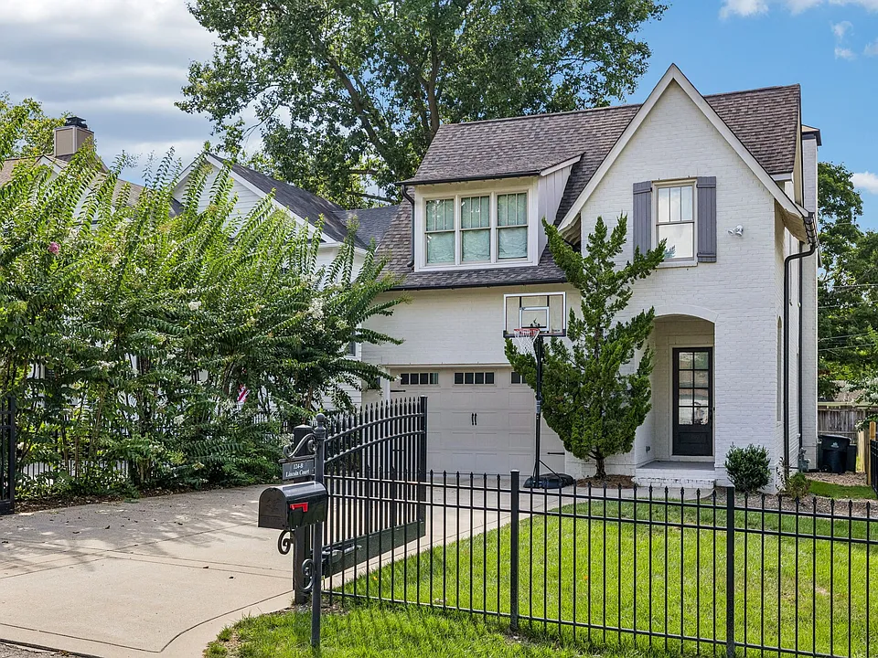124B Lincoln Ct