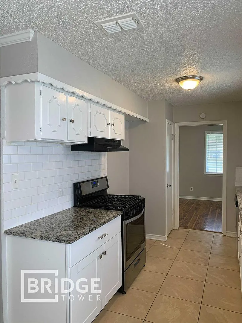 901 Downing Street , Forney TX — Photo 4