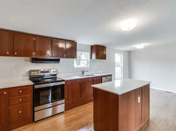 120 Porter Cir, Savoy, TX 75479