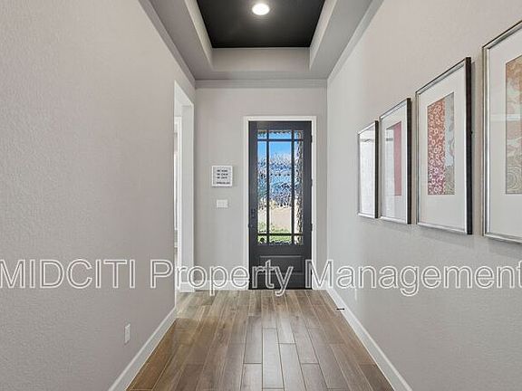 3rd image of 344 Carpenter Rd