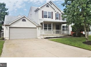 17 Vance Ave, Sicklerville, NJ 08081