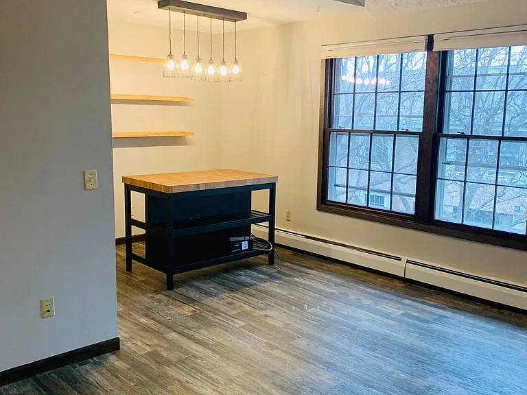932 Westbrooke Way #8 — Photo 6