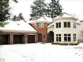 2nd image of 7486 Lakepoint St