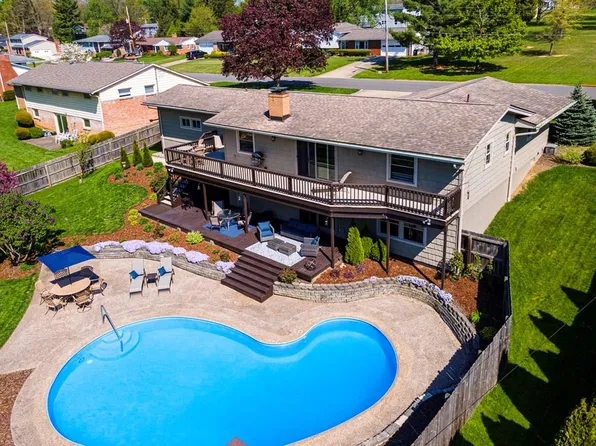 91 Redwood Rd, Mansfield, OH 44907