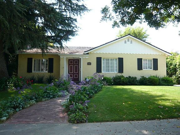 2nd image of 1835 Palmas Dr
