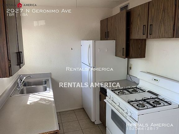 5th image of 2927 N Geronimo Ave