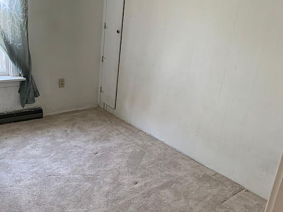 2nd image of 2741 Boas St