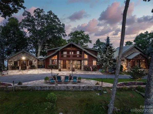490 Semeion Rdg, Waynesville, NC 28786
