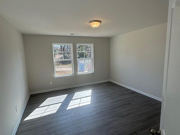 5th image of 1608 Cole St