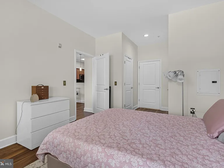 11800 Sunset Hills Rd #126 — Photo 12