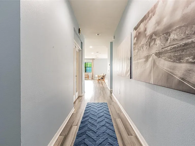 11027 Tahiti Isle Ln — Photo 34