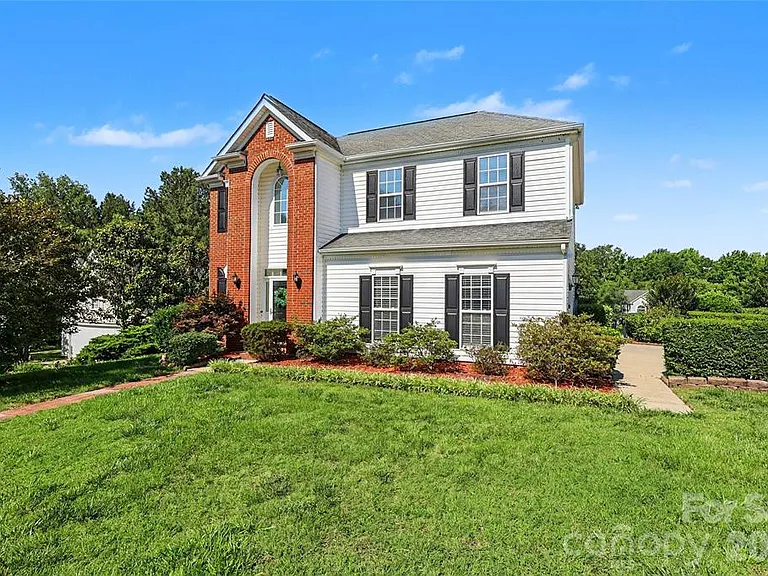 14802 Bergerac Ct — Photo 1