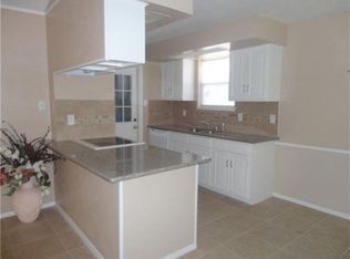 11327 Sageriver Dr, Houston, TX 77089
