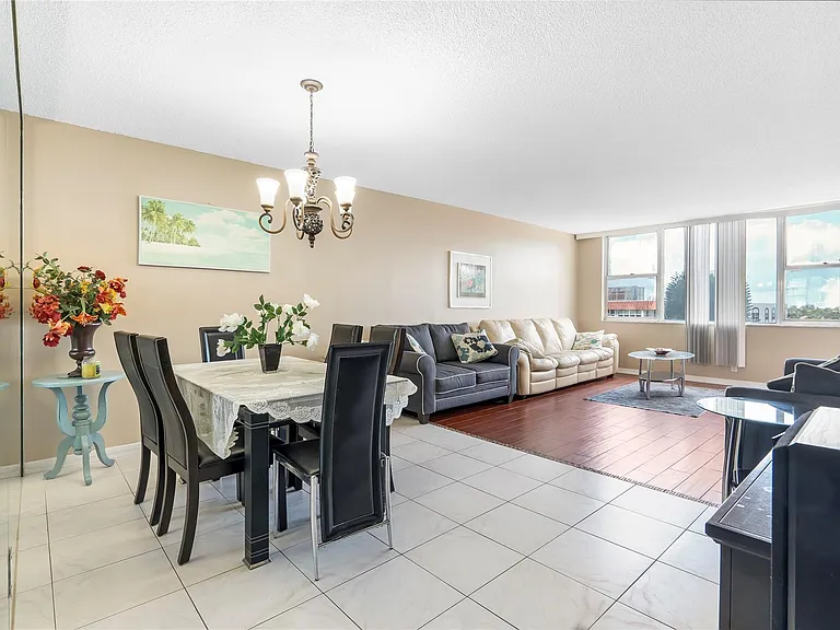 3180 S Ocean Dr #517 — Photo 7