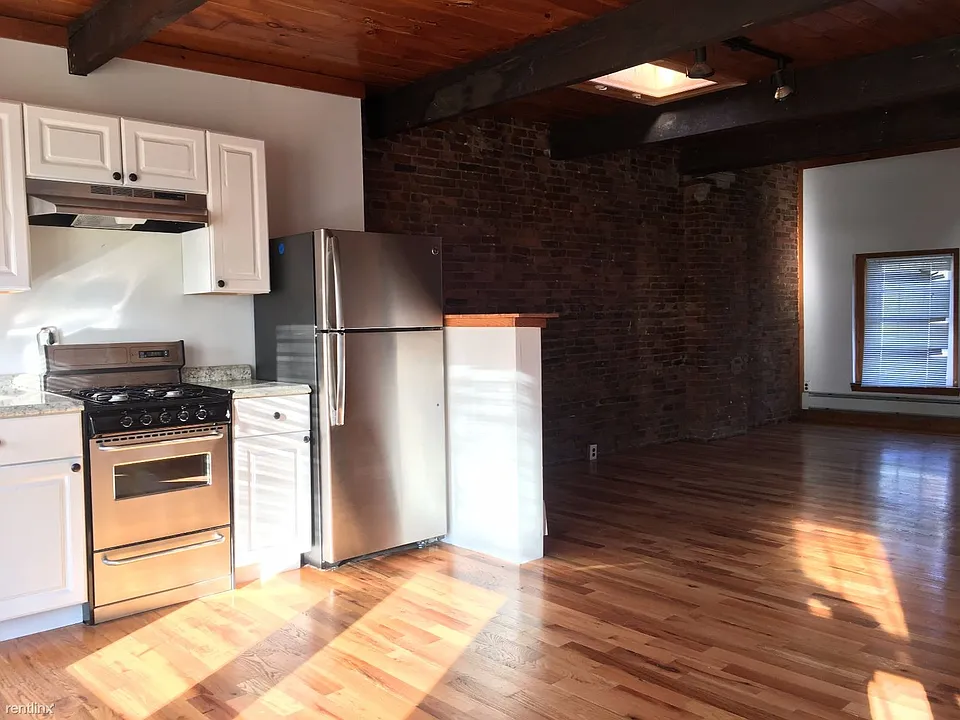 69 Broadway St. #3 Chelsea Shared Unit Photo 5