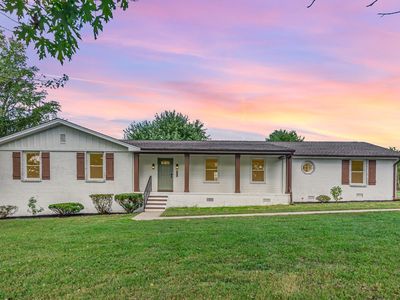 231 S Palmers Chapel Rd, Cottontown, TN, 37048