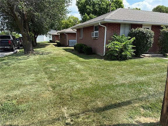 4th image of 100 E Nottingham Rd