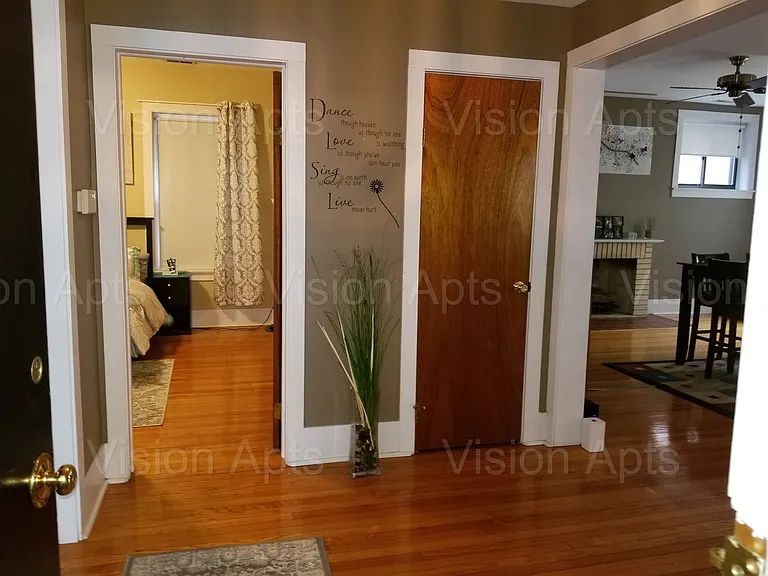 5828 N Kenmore Ave — Photo 7