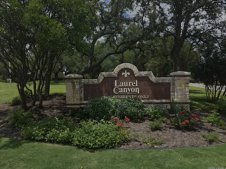 10303 Roseangel Ln — Photo 15
