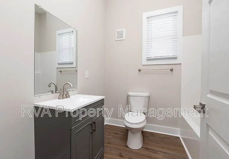 9800 Golf Course Dr — Photo 6