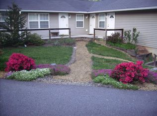 8 Independence Blvd, Asheville, NC 28805