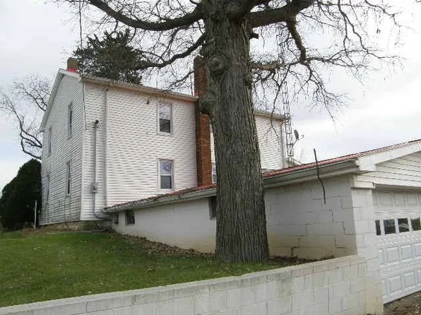 5881 Bismark Rd, Bellevue, OH 44811