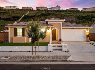 2700 Santa Fiora Dr, Corona, CA 92882
