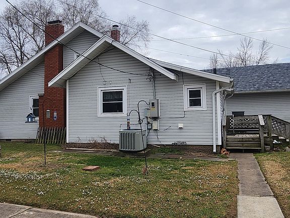 4th image of 1607 Washington Ave