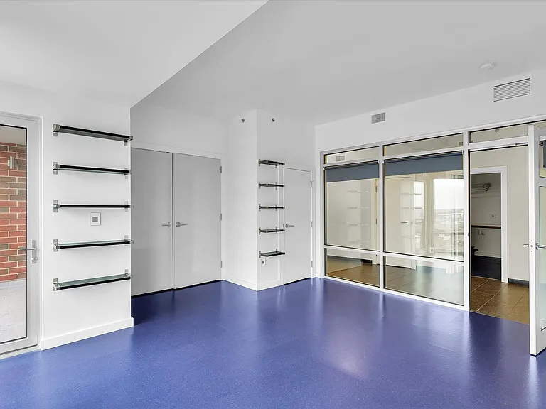 301 N Neil St #808-809 — Photo 30