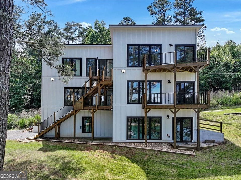 1st image of 2040 Ridge Rd