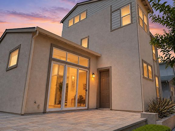 2nd image of 4398 Healdsburg Way