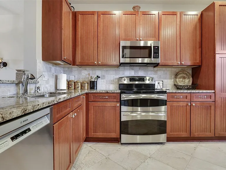 16172 Amethyst Key Dr — Photo 4