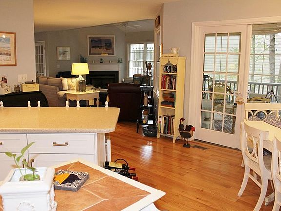 3rd image of 436 Black Gum Dr