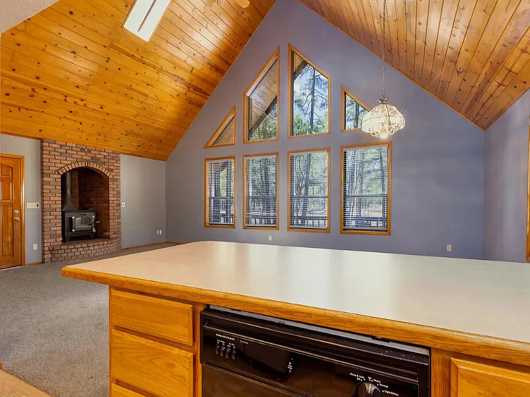 960 Cooper Ln — Photo 6