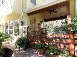 9810 Lake Ridge Dr APT C, Austin, TX 78733