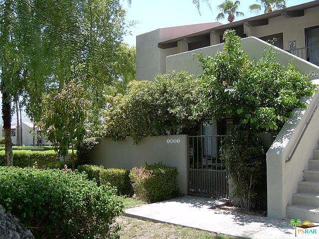 2nd image of 1150 E Amado Rd Unit 16D1