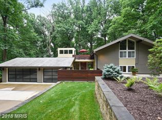 9613 Overlea Dr, Rockville, MD 20850