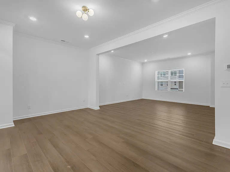 810 Basswood Glen Trl — Photo 26