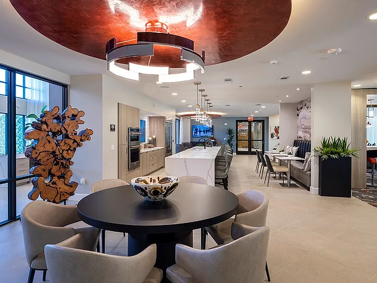 Social Lounge