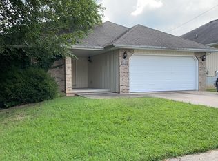 3626 S Juniper Ave, Springfield, MO 65804