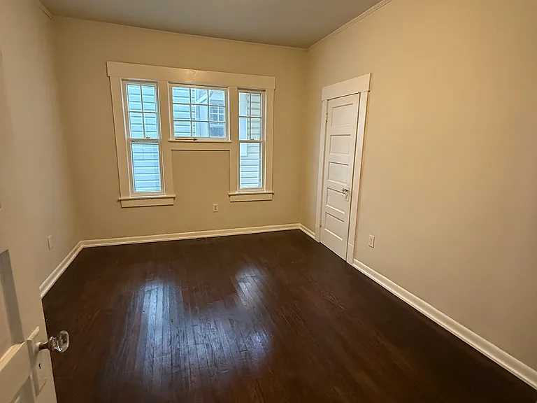 718 Gephart Dr — Photo 13